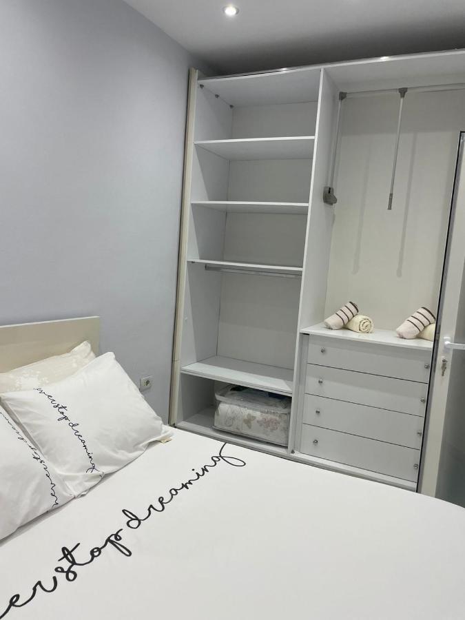 E&B Cosy Apartment Tirana Eksteriør billede